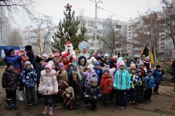 В 24 ОКРУГЕ ВСТРЕЧАЮТ НОВЫЙ ГОД 